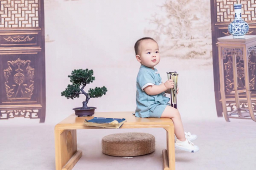 湖州宝宝吃迷糊奶如何纠正